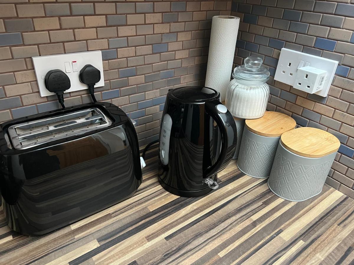Entire Flat In Euston-Kings Cross Apartment ลอนดอน ภายนอก รูปภาพ